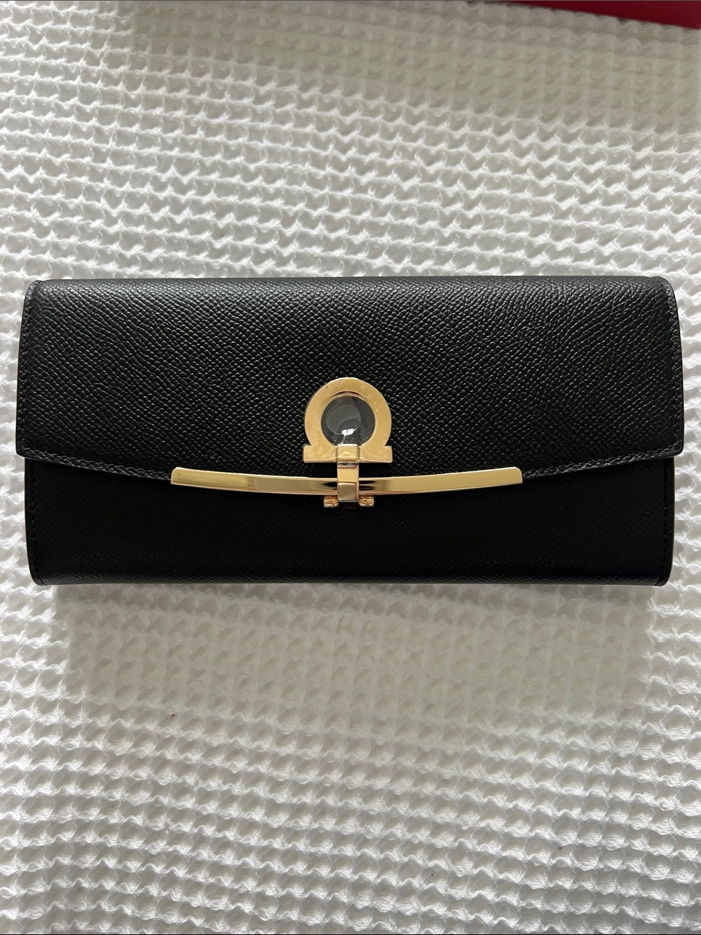 NEW Genuine Salvatore Ferragamo Icona Clip Continental Wallet